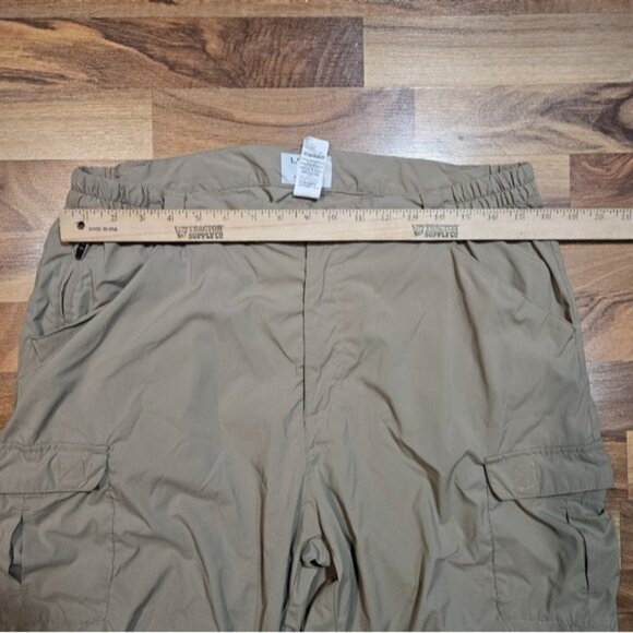 LL Bean Mens L Regular Nylon Cargo Pants Khaki Hiking Outdoor Stretch - Picture 7 of 8